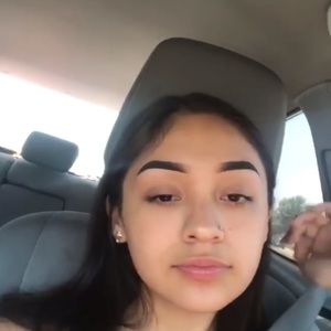 Meet your Posher, Luna